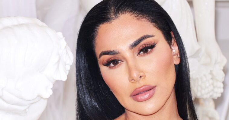 Cómo aplicar el corrector de 3 maneras, según Huda Kattan