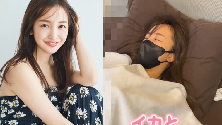 El ex miembro de AKB48, Tomomi Itano, sufre una intoxicación alimentaria, probablemente por comer sashimi infestado de parásitos;  Dice que "duele más que el parto"