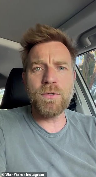 Lo último Ewan McGregor, de 51 años, defendió a su coprotagonista de Obi-Wan Kenobi, Moses Ingram, de 29, luego de que ella dijera que había sido acosada con mensajes directos racistas desde el debut de la serie la semana pasada.