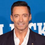 Hugh Jackman se perderá presentaciones de 'The Music Man' debido a un segundo diagnóstico de COVID-19