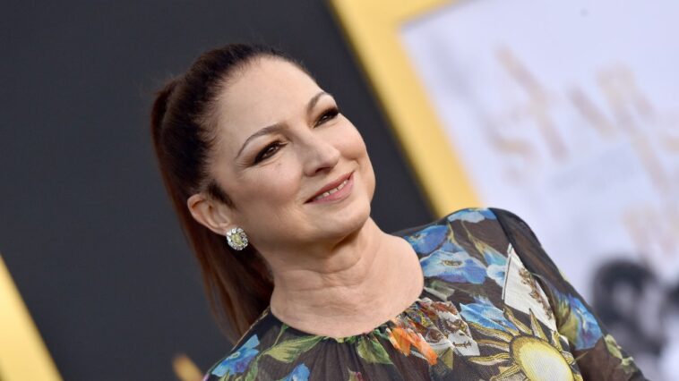 La boda de Gloria Estefan suena tan caótica