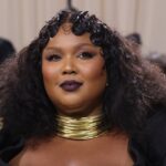 Las trenzas rizadas de Lizzo son el peinado de verano perfecto y de bajo mantenimiento