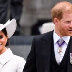 Meghan Markle y el príncipe Harry mostraron adorable PDA en el Servicio Nacional de Acción de Gracias