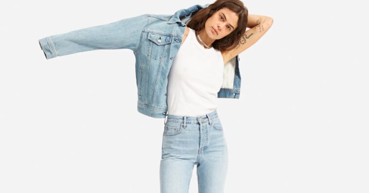 18 jeans de pierna recta para comprar ahora y usar para siempre