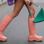 20 zapatos elegantes que puedes usar en una tormenta de verano