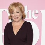 Acusan de tránsfoba a Bette Midler por un polémico tuit con el que la comparan con J.K. Rowling