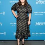 Salida anticipada: Beanie Feldstein, que se mostró en octubre pasado en la ciudad de Nueva York, acudió a Instagram el domingo para revelar que hará una salida antes de lo previsto de Funny Girl