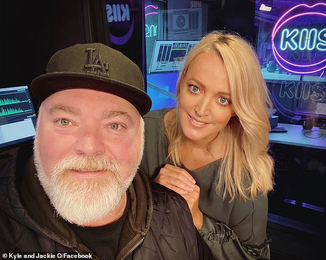 La brecha se está reduciendo entre los programas de radio de desayuno más populares de Sydney: Kyle y Jackie O de KIIS 106.5 y Ben Fordham Live en 2GB.  (En la foto: Kyle Sandilands y Jackie 'O' Henderson)