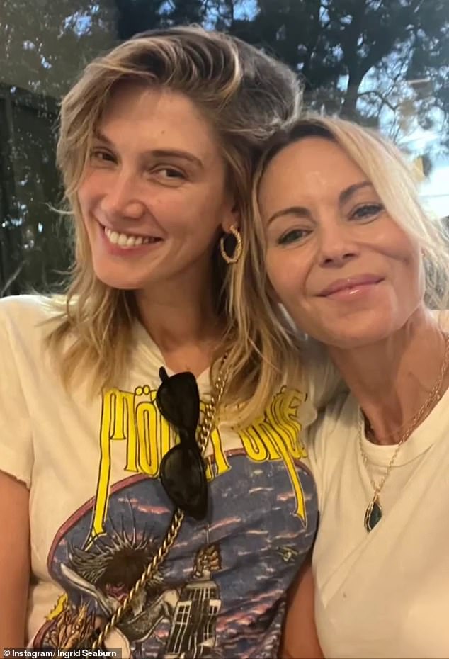 La famosa facialista de las estrellas Ingrid Seaburn, a la derecha, revela los secretos detrás de Delta Goodrem (izquierda), la piel radiante de Renee Bargh y Pip Edwards, y sus tratamientos favoritos para una tez impecable