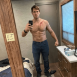 Chris Pratt mostró sus bíceps en una imagen de Instagram sin camisa