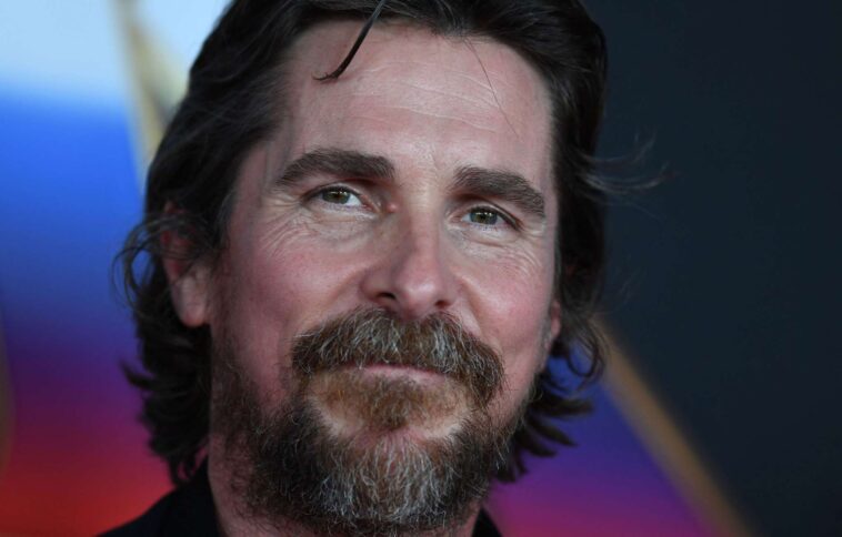 Christian Bale revela que su escena favorita en Thor Love and Thunder fue eliminada