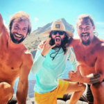 Cómo pasa el verano Jared Leto: un nuevo amor bajo el sol y divertidas selfies con Jason Momoa