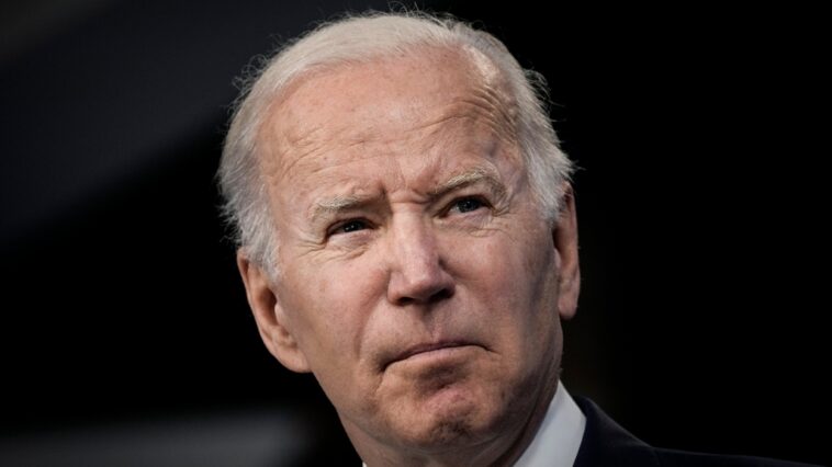 El presidente Biden da positivo por COVID-19, regresa al aislamiento debido a la positividad de "rebote"