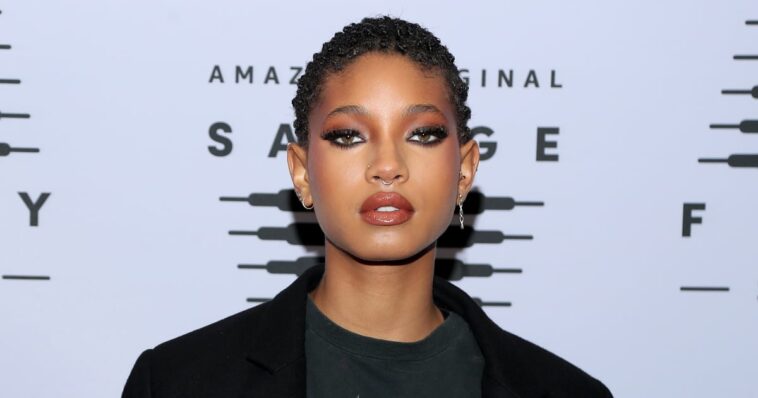 El significado detrás de los tatuajes de otro mundo de Willow Smith