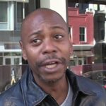 Espectáculo de Dave Chappelle cancelado por el lugar después de una reacción violenta, pero el espectáculo continuará