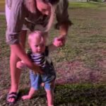 Fiona Falkiner compartió el adorable momento en que su hijo Hunter dio sus primeros pasos el sábado