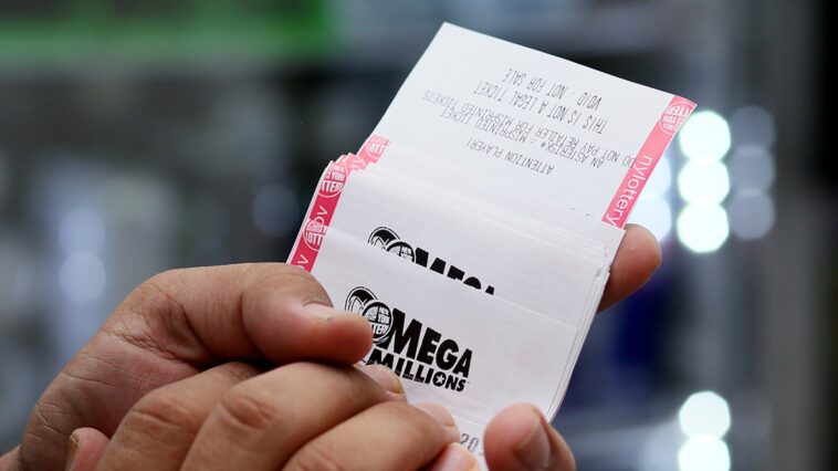 Ganador único de Mega Millions en la lotería de mil millones de dólares