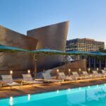 Grand LA de Frank Gehry abre en el centro de Los Ángeles con apartamentos con vista al Walt Disney Concert Hall