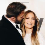 Jennifer Lopez debuta con su anillo de bodas atemporal después de casarse con Ben Affleck