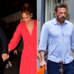 Jennifer Lopez luce un vestido rojo muy pronunciado y tacones de plataforma en su luna de miel