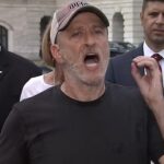 Jon Stewart critica al Partido Republicano por bloquear el proyecto de ley de atención médica para veteranos