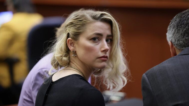 Nuevo varapalo para Amber Heard en su batalla contra Johnny Depp: desestiman su petición de declarar el juicio nulo