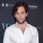 Penn Badgley de You detalla filmar escenas de masturbación 'más duras'