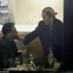 Caso de la ex!  Pip Edwards se reunió con su exnovio Cam Northway durante el fin de semana en su restaurante Loti de Melbourne.