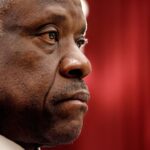 Por qué la gente pide al Congreso que impugne a Clarence Thomas