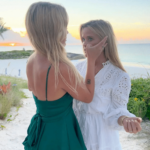 Reese Witherspoon parece la hermana mayor de su hija Ava Phillippe