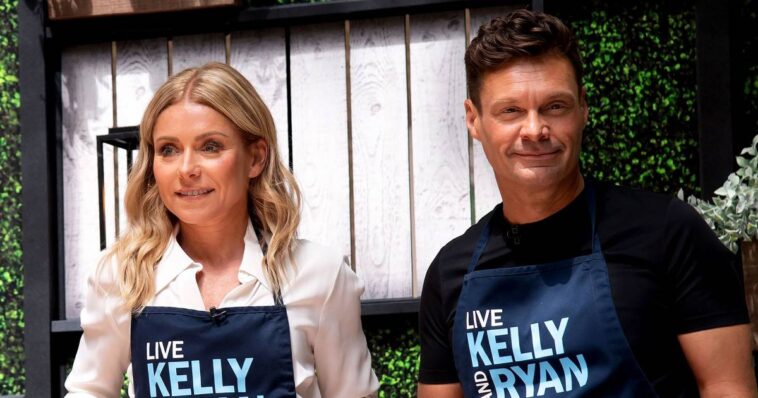 Ryan Seacrest comete un error 'trágico' en el nuevo programa de Kelly Ripa