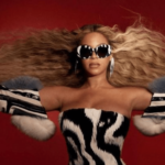 Beyoncé luce un corpiño de auténtico estilo renacentista hecho por un diseñador de Brisbane