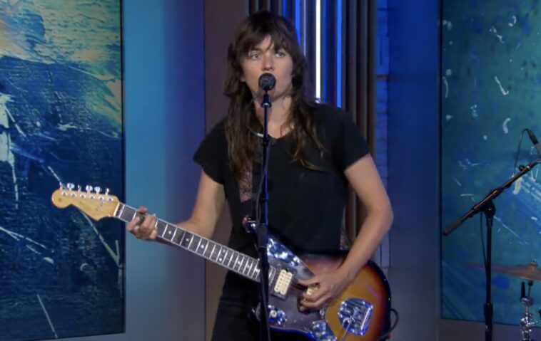 Courtney Barnett muestra un avance del Here and There Touring Fest en 'CBS Mornings'