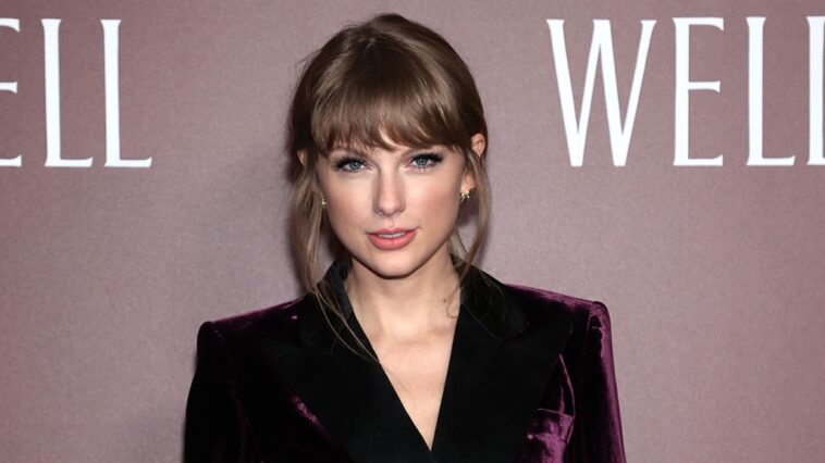 El director de 'Crepúsculo: Luna Nueva' dice que rechazó la solicitud de Taylor Swift para estar en la película