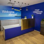 El nuevo O2 Gatwick Airport Lounge abre con una sala Disney+