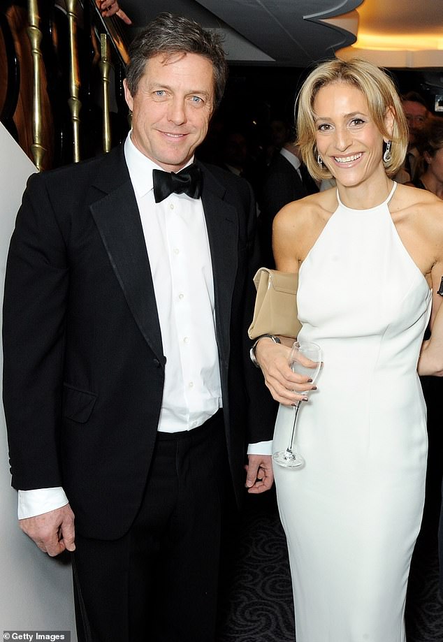 Propiedad caliente: se dice que Emily Maitlis está interesada en reclutar a su amigo cercano Hugh Grant para interpretar al Príncipe Andrew en una serie dramatizada que representa su notoria entrevista de accidente automovilístico en 2019