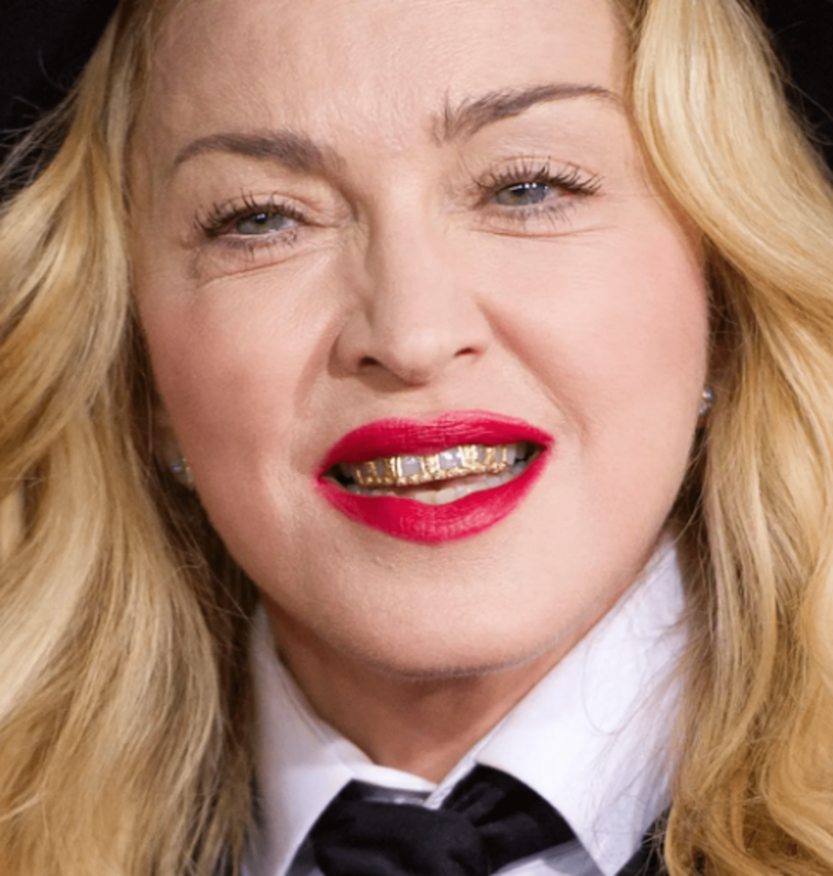 En 'The Tonight Show', Madonna hizo alarde de sus nuevas parrillas de cumpleaños