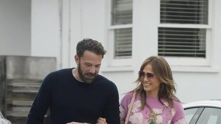 Jennifer Lopez y Ben Affleck planean una megaboda de tres días tras su enlace en Las Vegas