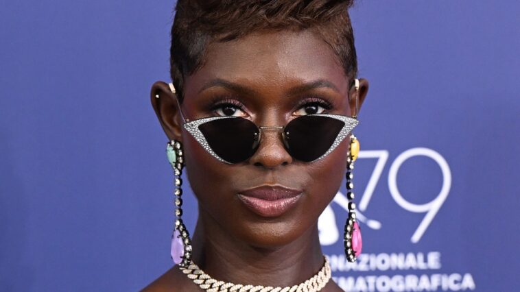 Jodie Turner-Smith usó lencería literal en el Festival de Cine de Venecia