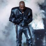 Kanye West defiende vender nueva línea de ropa de bolsas de construcción
