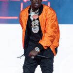 Incautado: Kodak Black, de 25 años, está solicitando a un tribunal que devuelva el vehículo y el dinero en efectivo incautados por la Patrulla de Carreteras de Florida cuando fue arrestado en julio luego de ser detenido supuestamente por polarizar ilegalmente las ventanas y etiquetas vencidas en su vehículo;  visto el 24 de julio en Miami Gardens, Florida