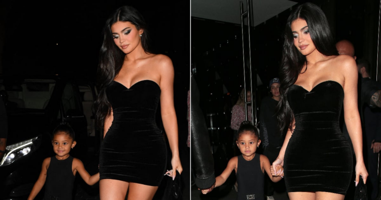 Kylie Jenner y su hija Stormi tienen un momento a juego en terciopelo y diamantes de imitación