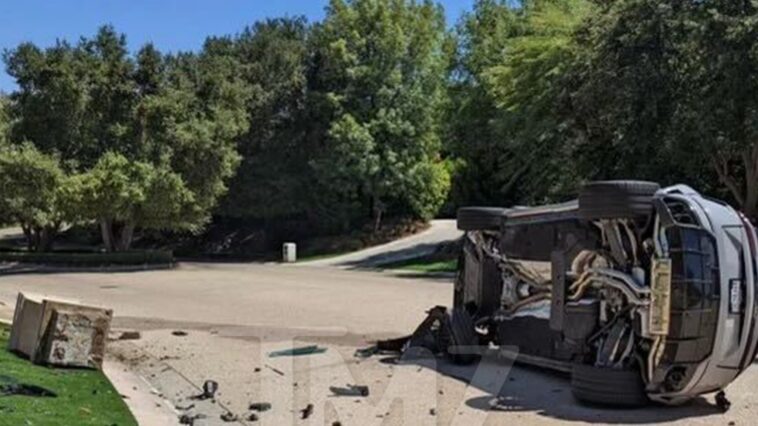 Lamborghini de Scott Disick volcado de costado en fotos de accidente