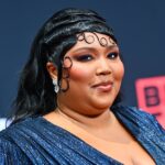 Lizzo baila en un vibrante Yitty Onesie en Instagram