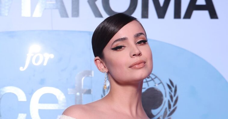 Los tatuajes de Sofia Carson en "corazones morados" Tener un significado más profundo