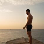 Miguel Ángel Silvestre y su posado en bañador en Ibiza: "Sobredosis de felicidad"