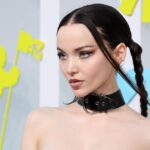 No podemos dejar de mirar las uñas 3D de Dove Cameron en los VMA