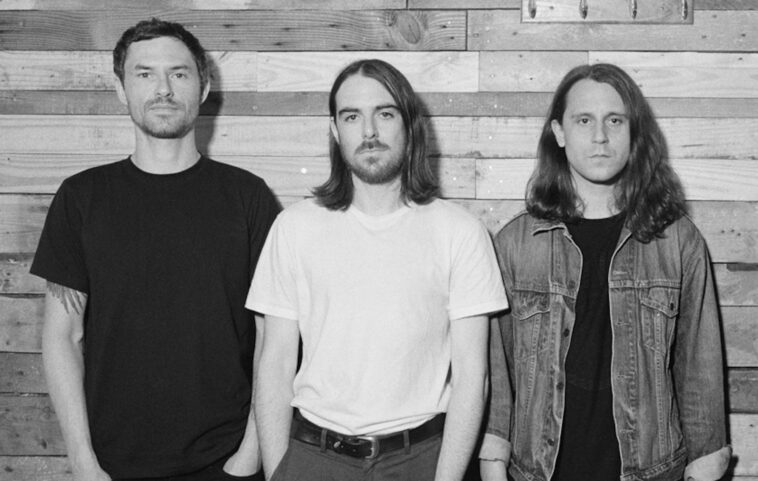 Pulled Apart By Horses revela detalles de su nuevo álbum, 'Reality Checkes'