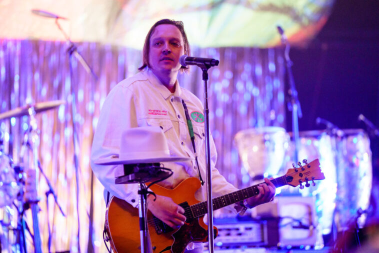 Win Butler de Arcade Fire enfrenta acusaciones de conducta sexual inapropiada