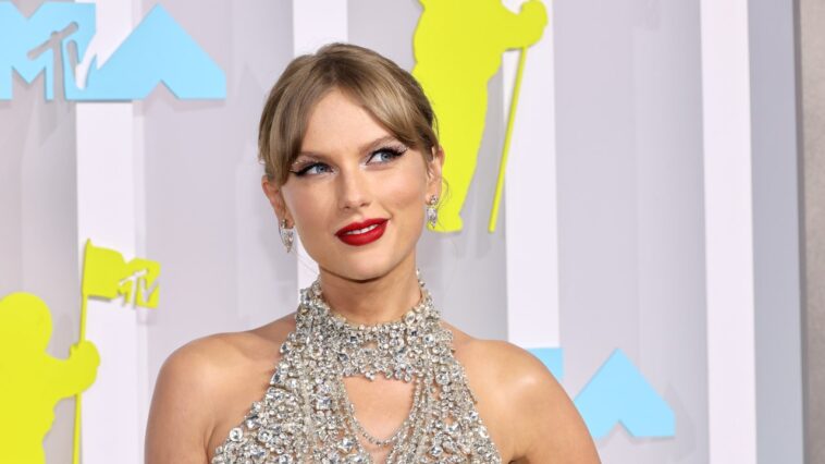 ¡Sorpresa!  Taylor Swift acaba de anunciar su nuevo álbum